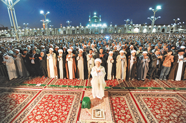 مدل تعالی فرهنگی جامعه اسلامی بر اساس فرهنگ و آثار نماز جماعت