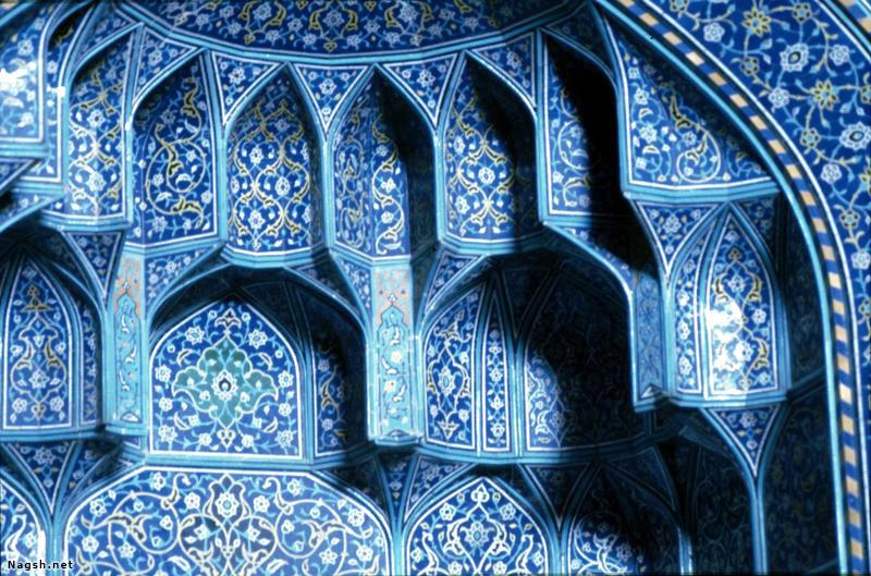 نمادشناسی محراب در عرفان و هنر اسلامی